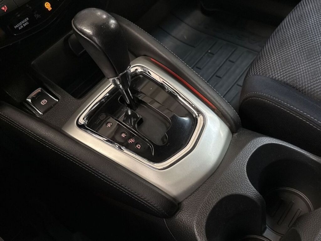 Nissan Qashqai 2016 Valkoinen