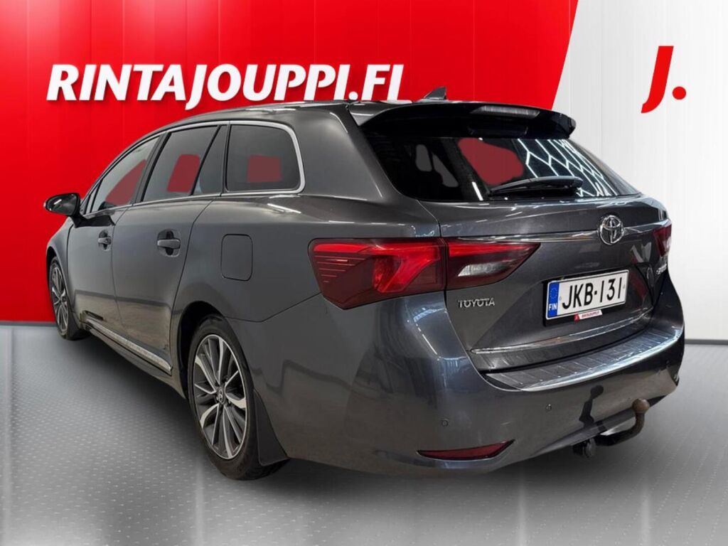 Toyota Avensis 2016 Harmaa