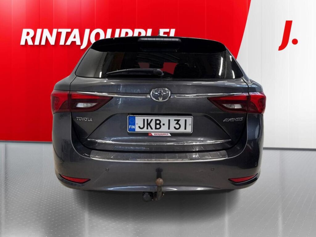 Toyota Avensis 2016 Harmaa