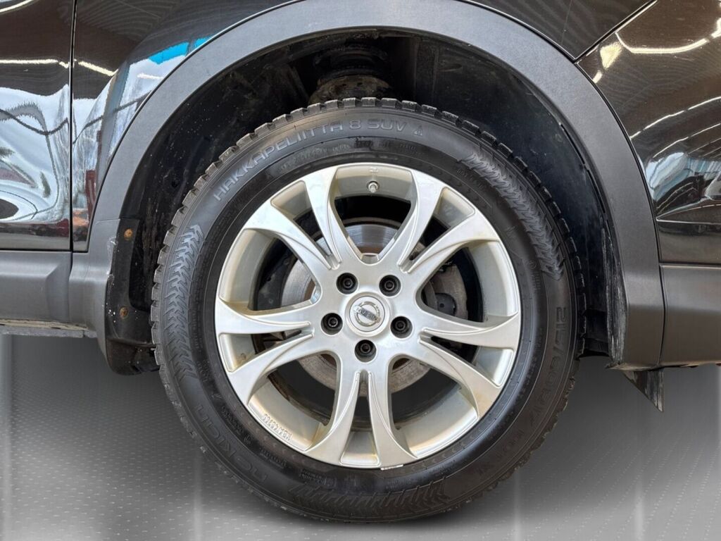 Nissan Qashqai 2017 Musta