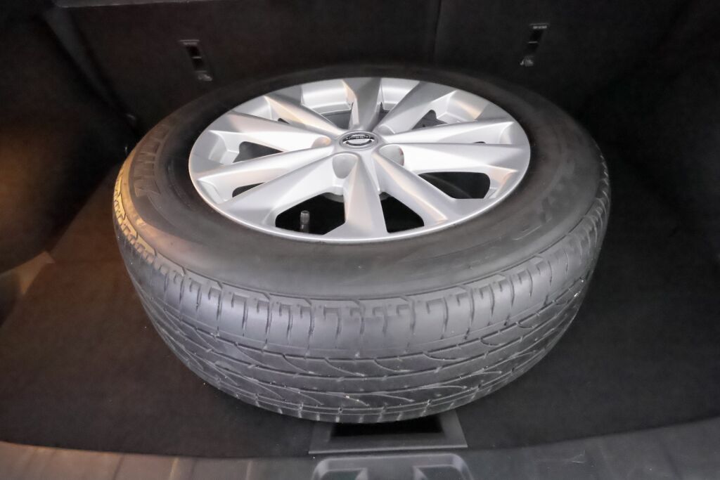 Nissan Qashqai 2017 Musta