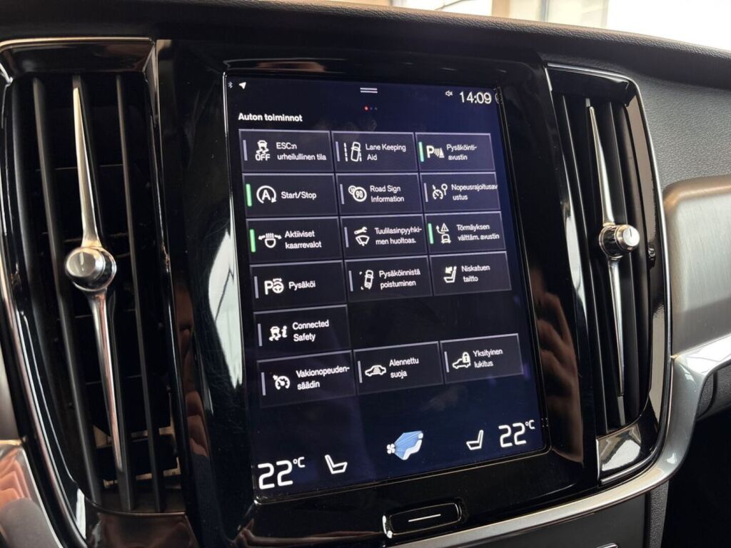 Volvo V90 2017 Musta