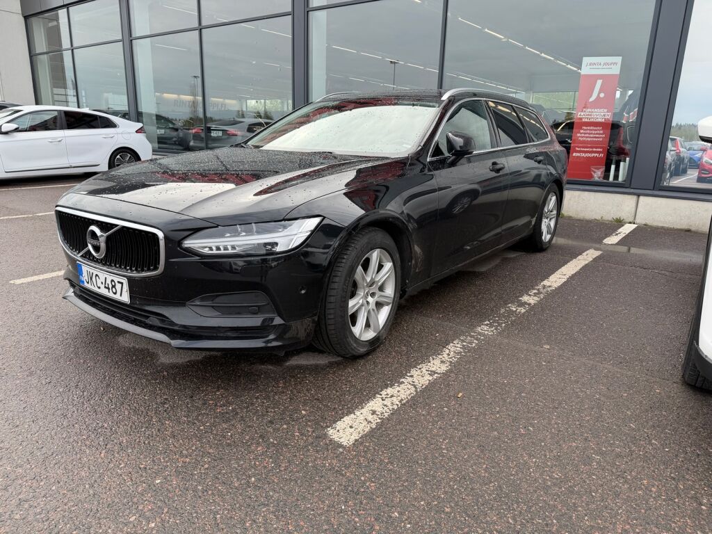 Volvo V90 2017 Musta