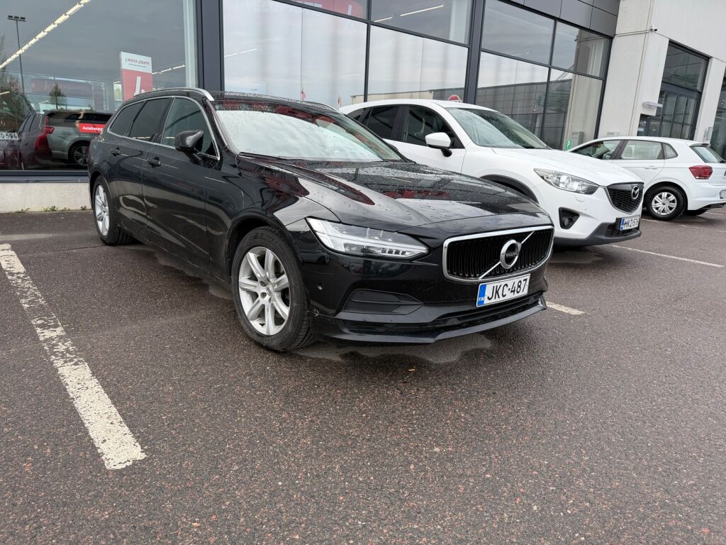 Volvo V90 2017 Musta
