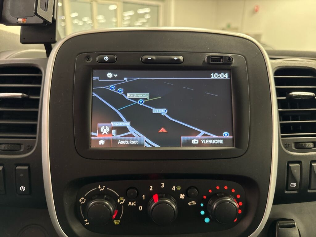 Renault Trafic 2016 Valkoinen