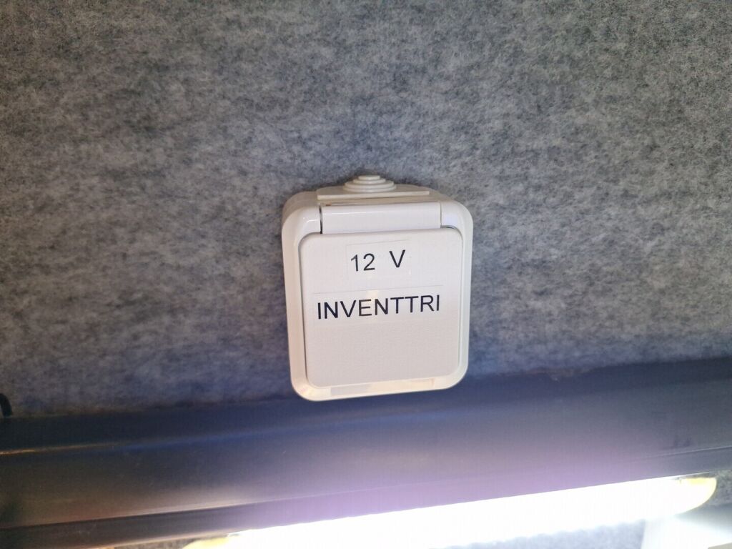 Renault Trafic 2016 Valkoinen