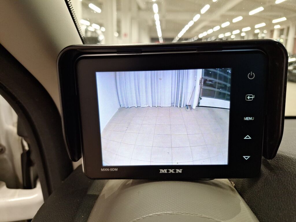 Renault Trafic 2016 Valkoinen