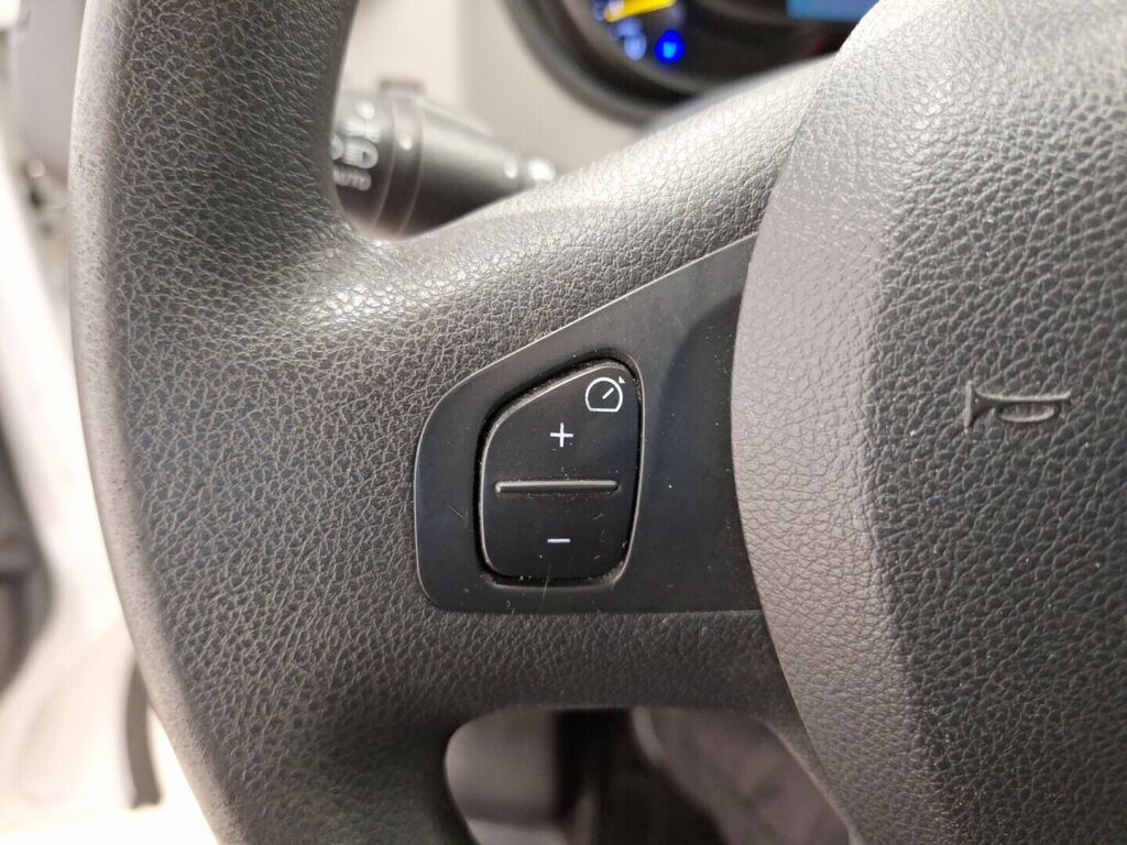 Renault Trafic 2016 Valkoinen