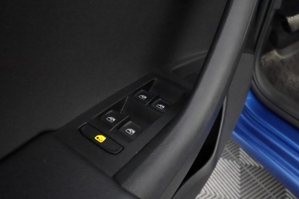 Skoda Octavia 2016 Sininen