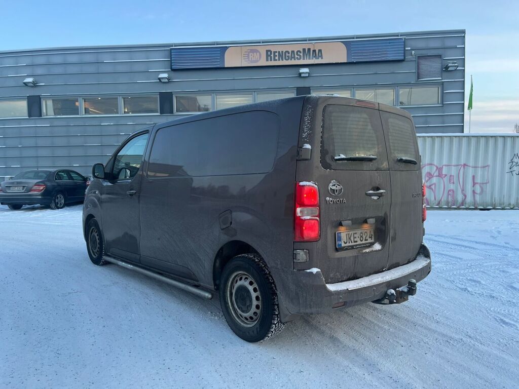 Toyota Proace 2017 Ruskea (beige)