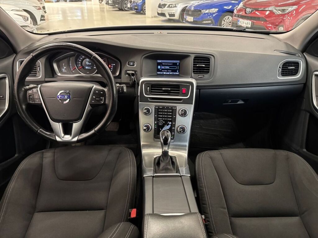 Volvo V60 Cross Country 2016 Valkoinen