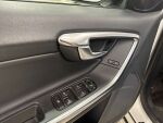 Volvo V60 Cross Country 2016 Valkoinen