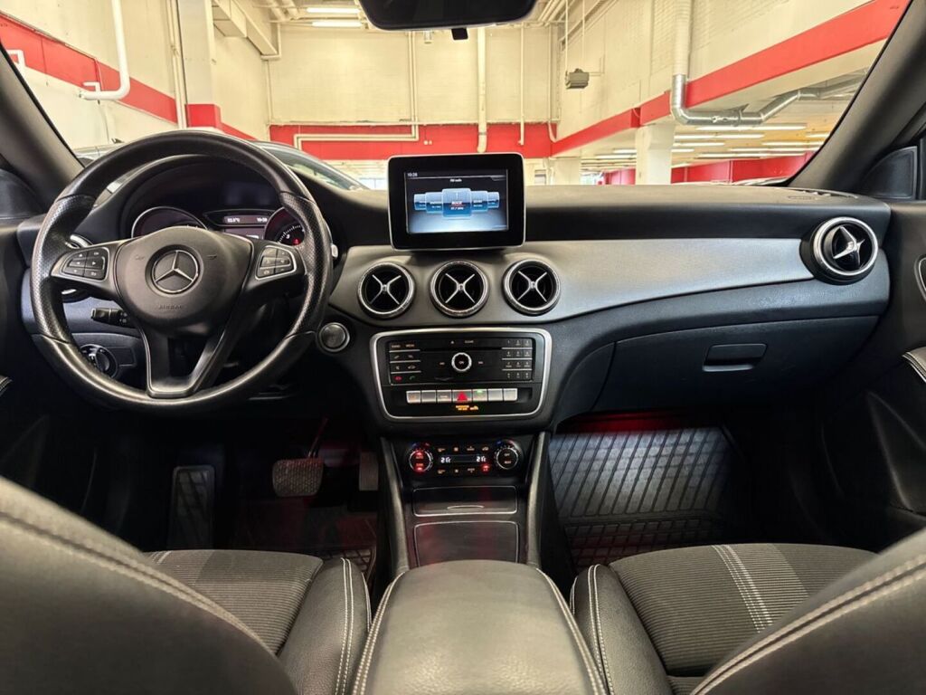 Mercedes-Benz CLA 2017 Valkoinen