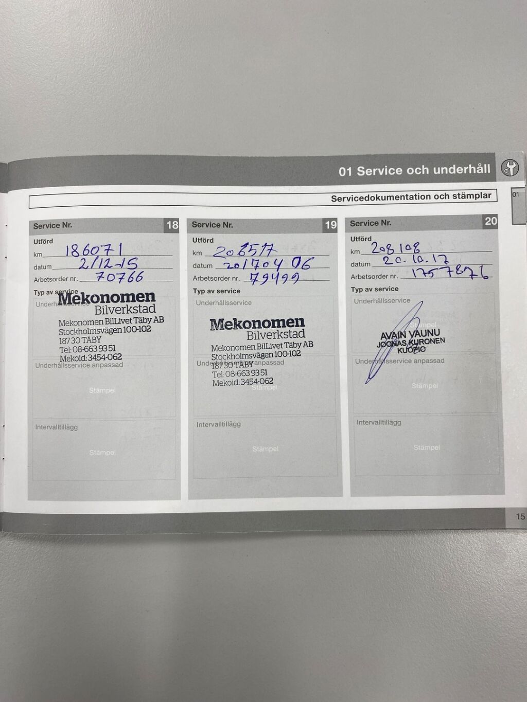 Volvo V70 2009 Musta