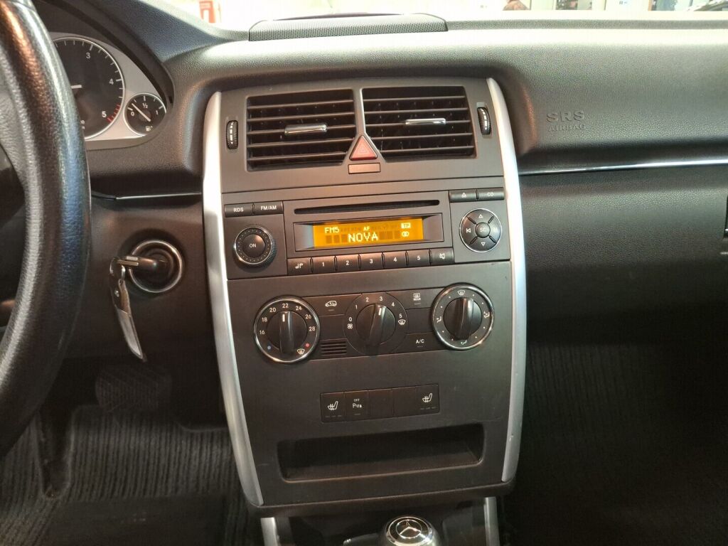 Mercedes-Benz B 2008 Harmaa