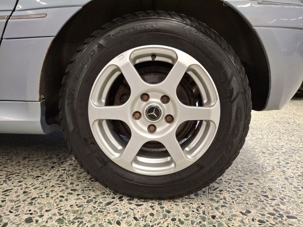 Mercedes-Benz B 2008 Harmaa