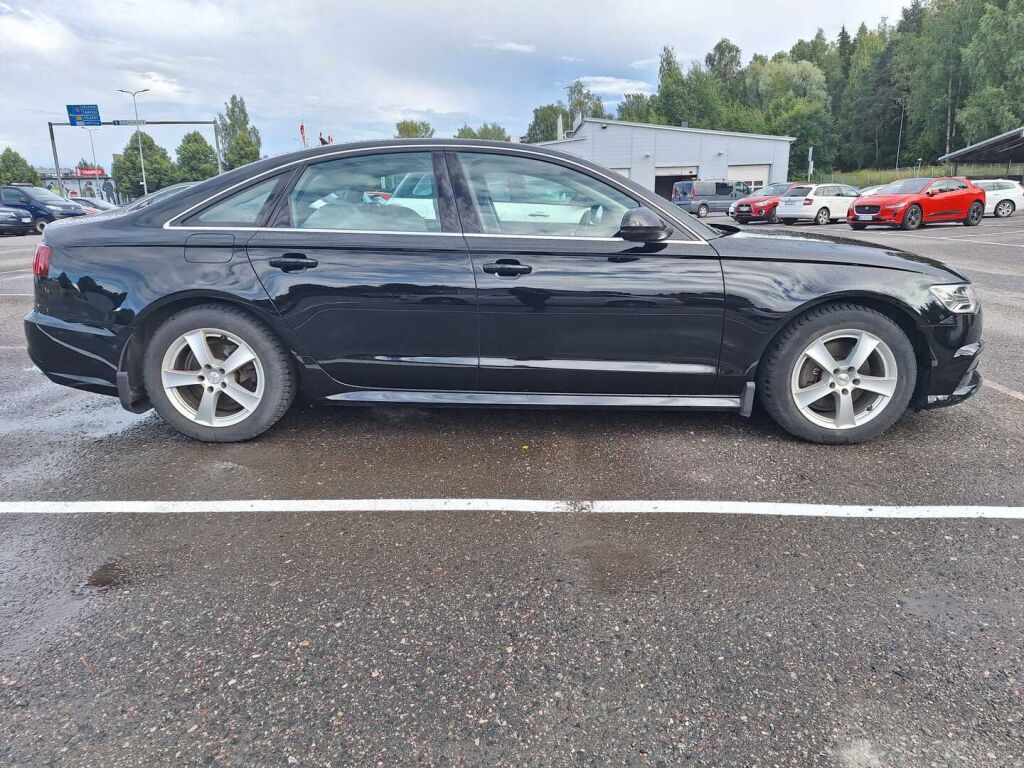 Audi A6 2017 Musta