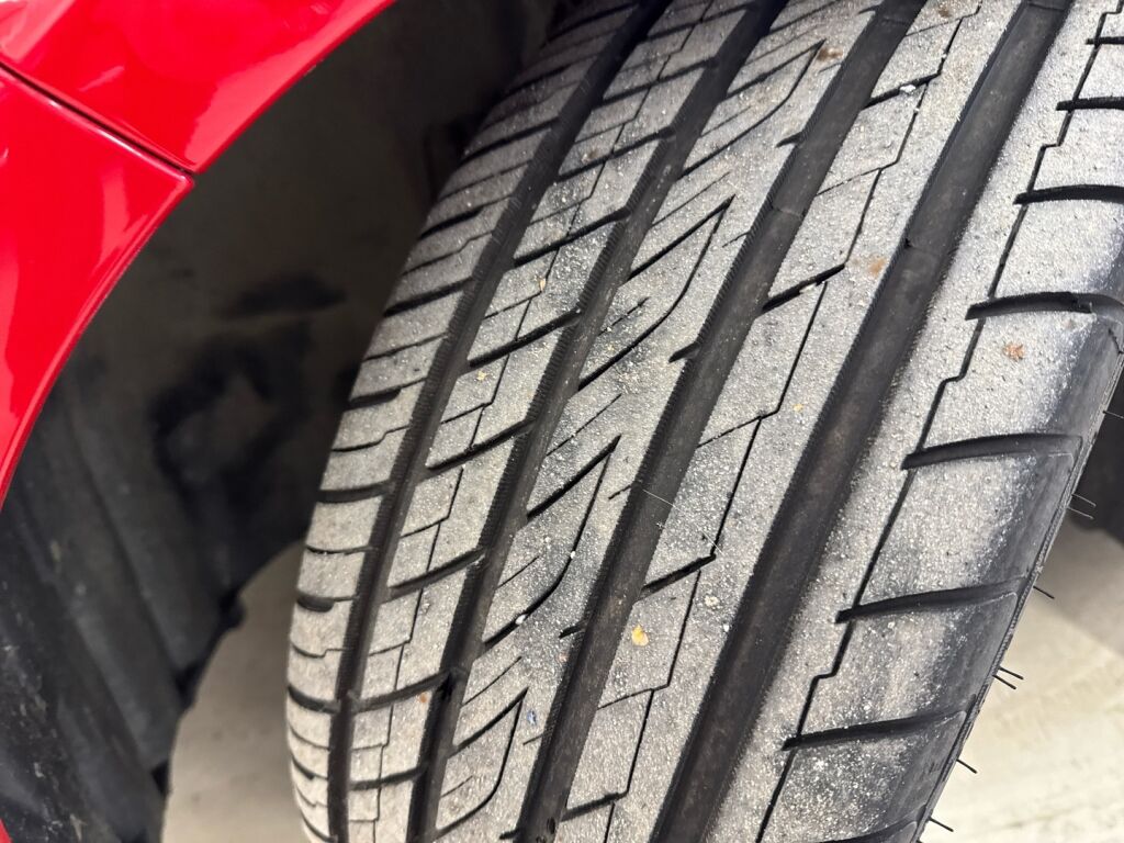 Mercedes-Benz CLA 2017 Punainen