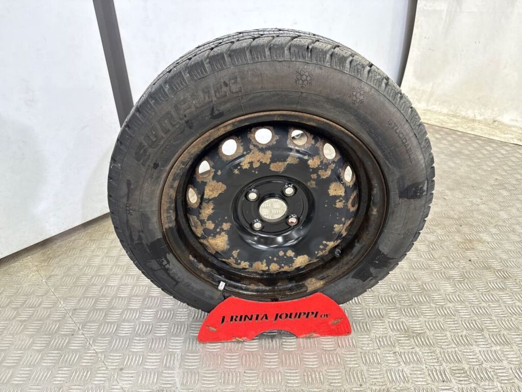 Hyundai i20 5d 2017 Punainen