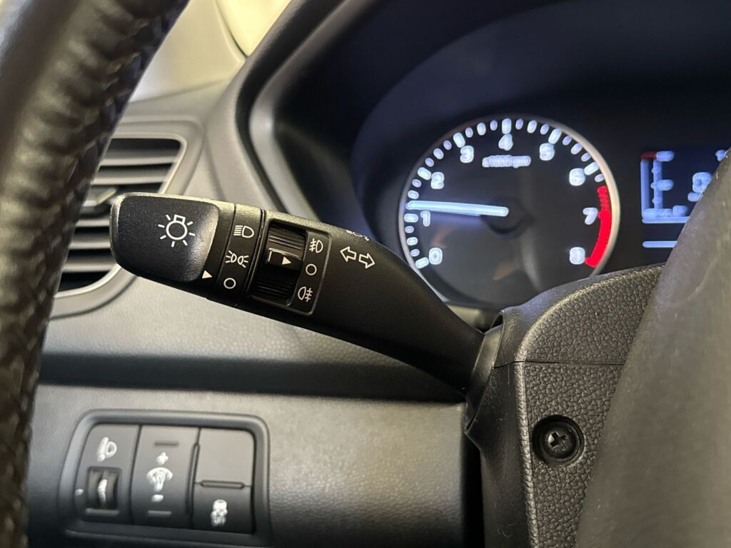 Hyundai i20 Active 2017 Punainen