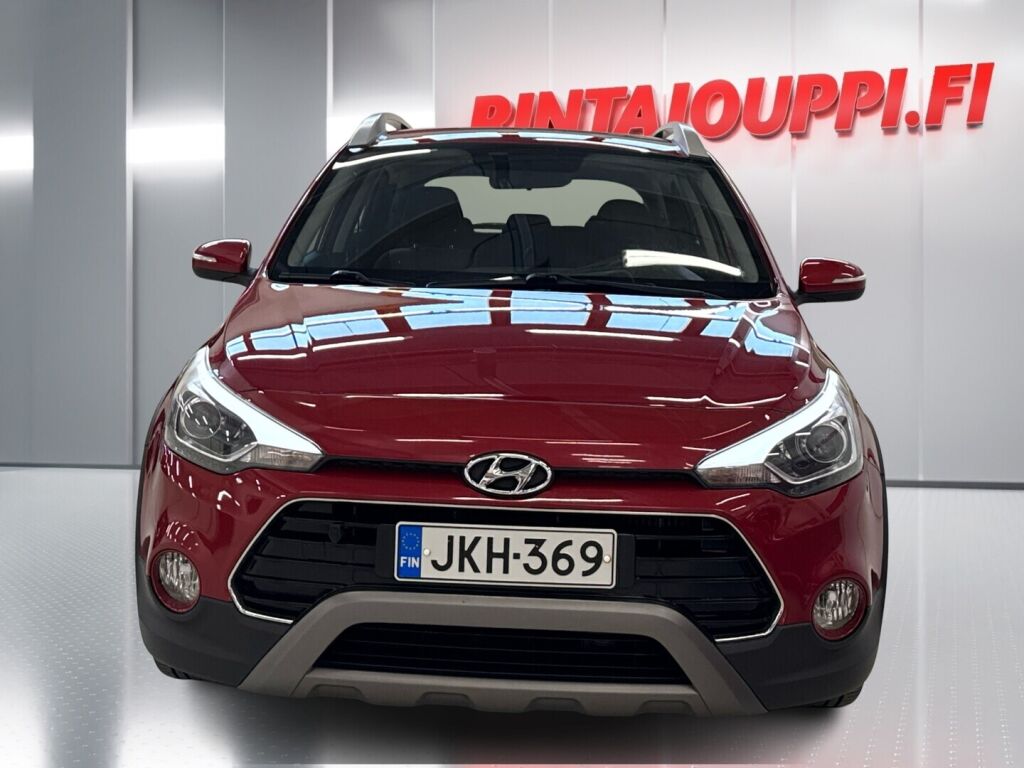 Hyundai i20 Active 2017 Punainen