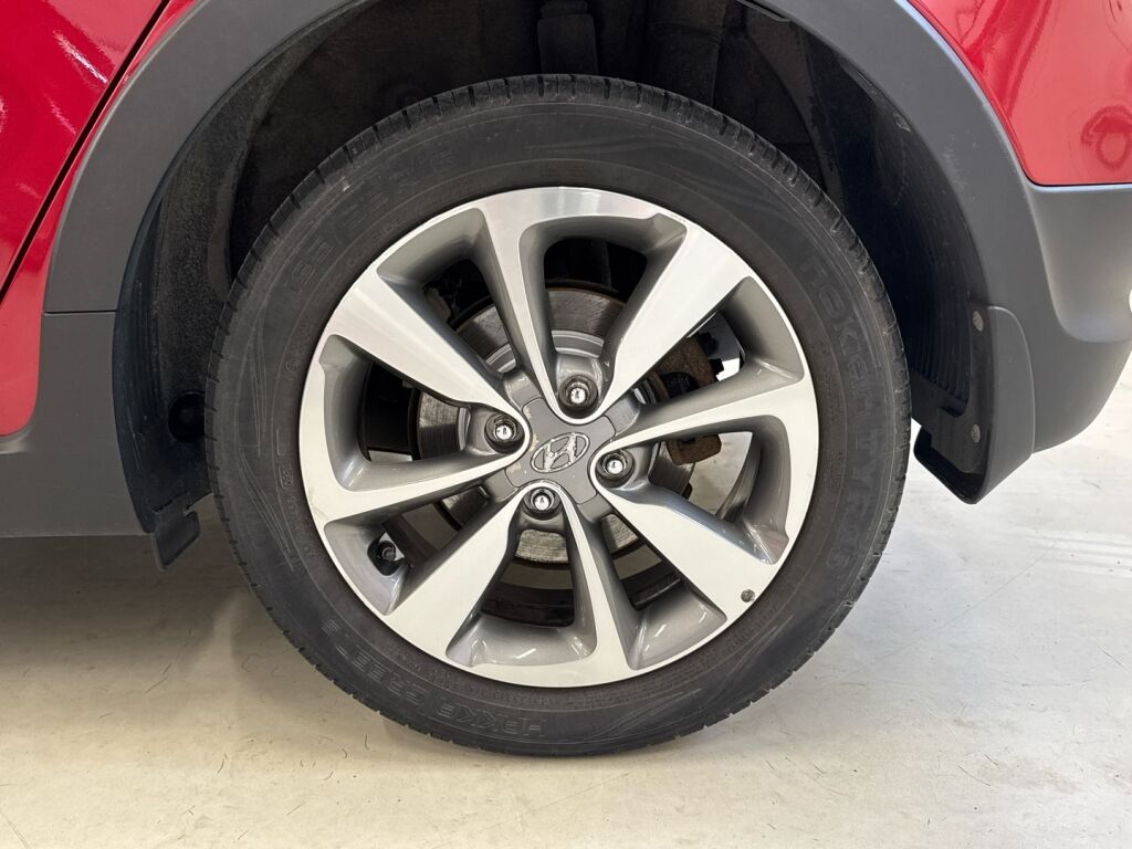 Hyundai i20 Active 2017 Punainen