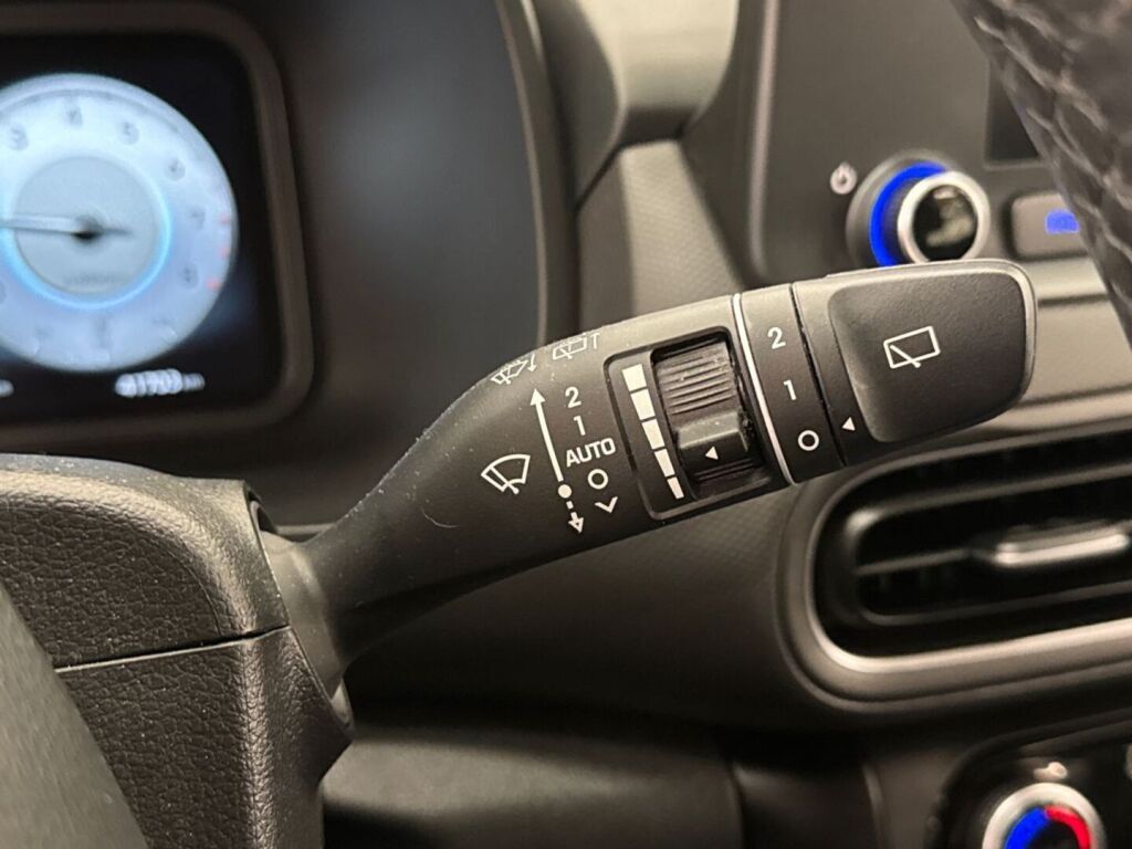 Hyundai KONA 2021 Sininen
