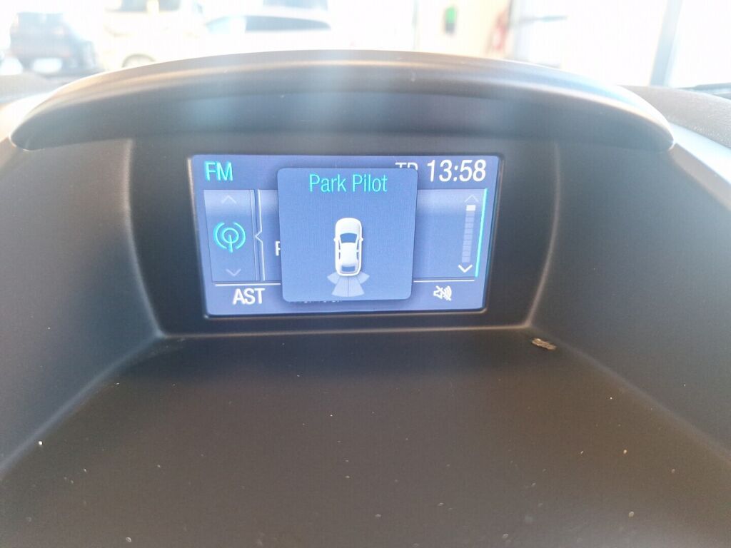 Ford Fiesta 2017 Punainen