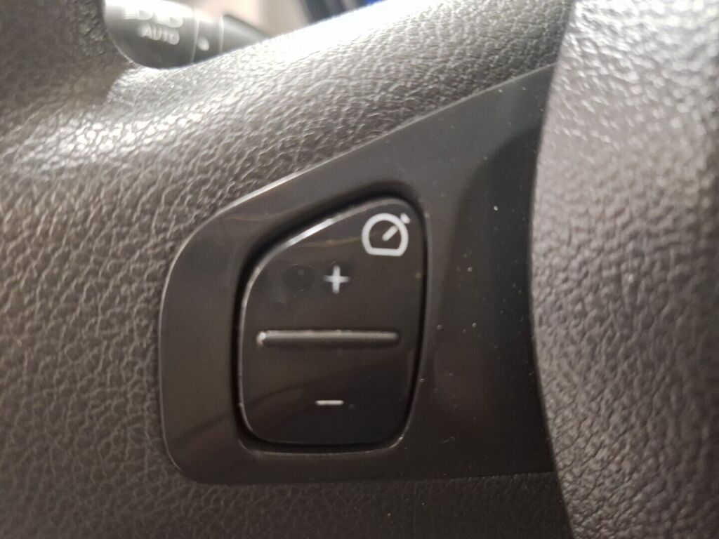 Renault Trafic 2017 Valkoinen