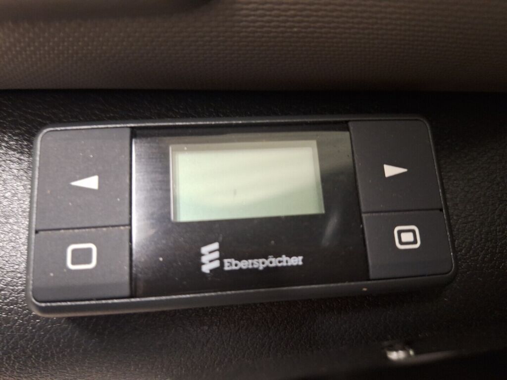 Renault Trafic 2017 Valkoinen