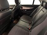 Mercedes-Benz E 2017 Punainen