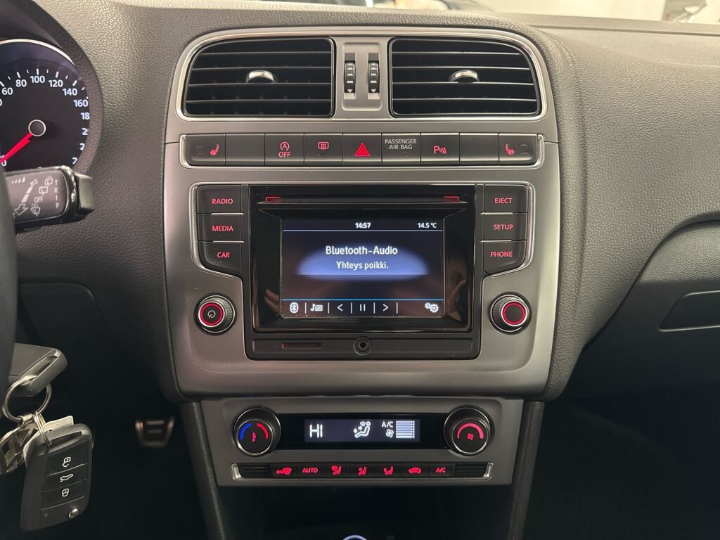 Volkswagen Polo 2016 Valkoinen