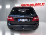 Mercedes-Benz E 2011 Musta