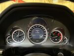 Mercedes-Benz E 2011 Musta