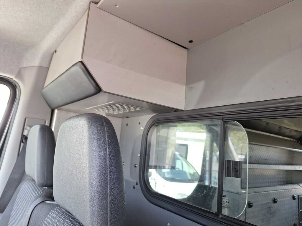 Mercedes-Benz Sprinter 2012 Musta