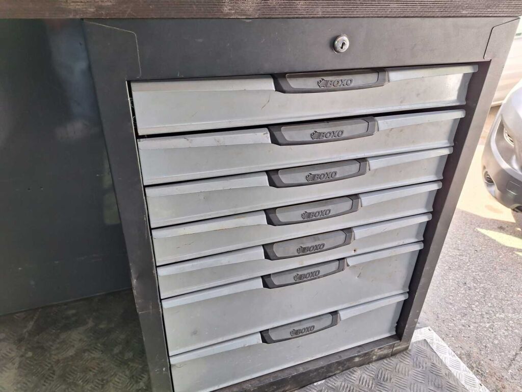 Mercedes-Benz Sprinter 2012 Musta