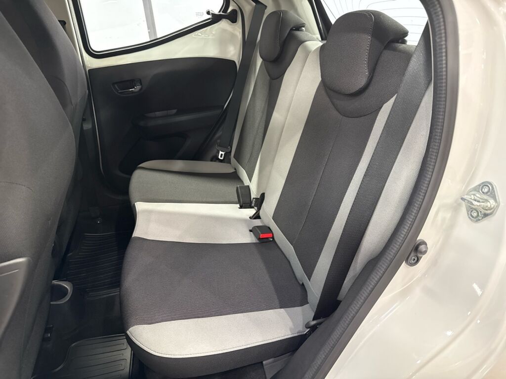 Toyota AYGO 2017 Valkoinen