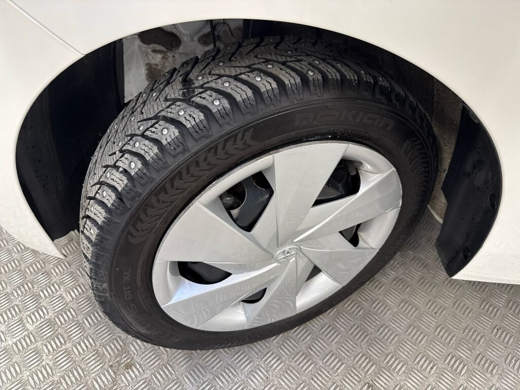 Toyota AYGO 2017 Valkoinen