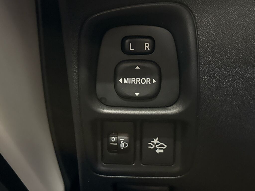 Toyota AYGO 2017 Valkoinen