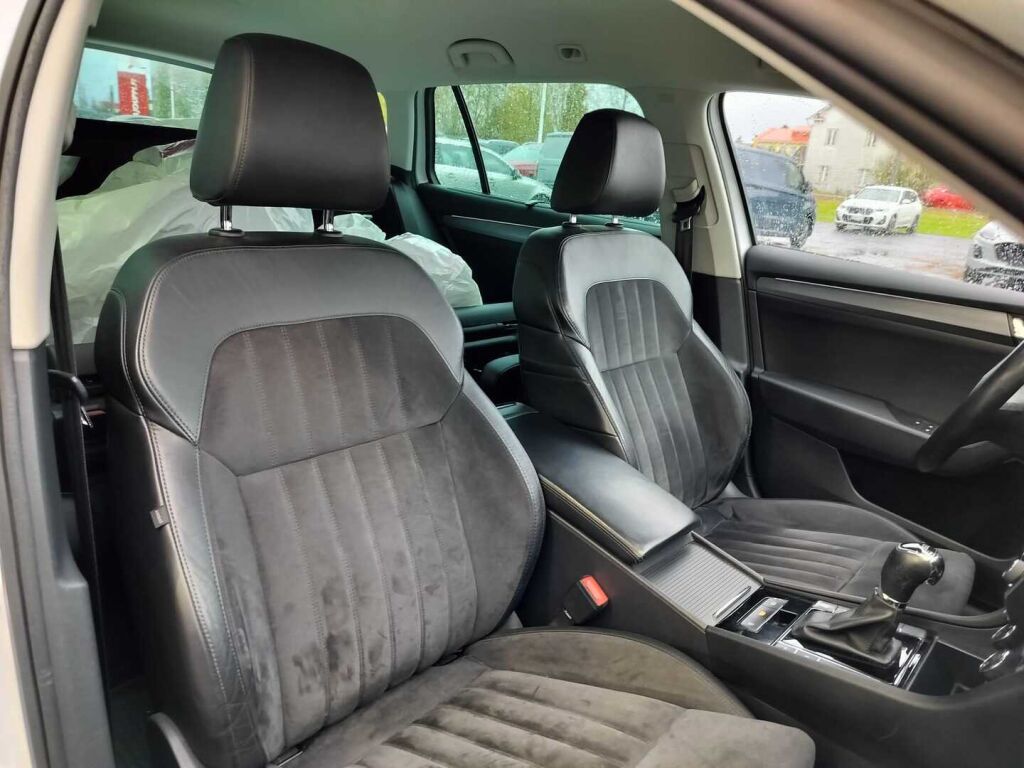 Skoda Superb 2017 Valkoinen