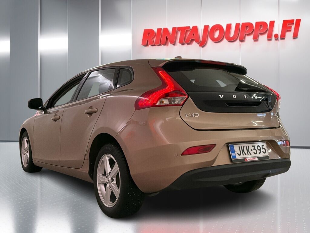 Volvo V40 2017 Ruskea (beige)