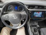 Toyota Corolla 2017 Punainen