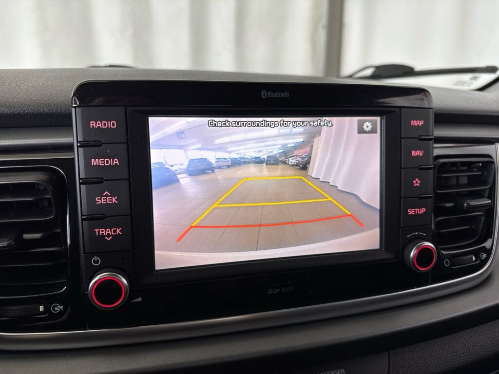 Kia Rio 2017 Valkoinen