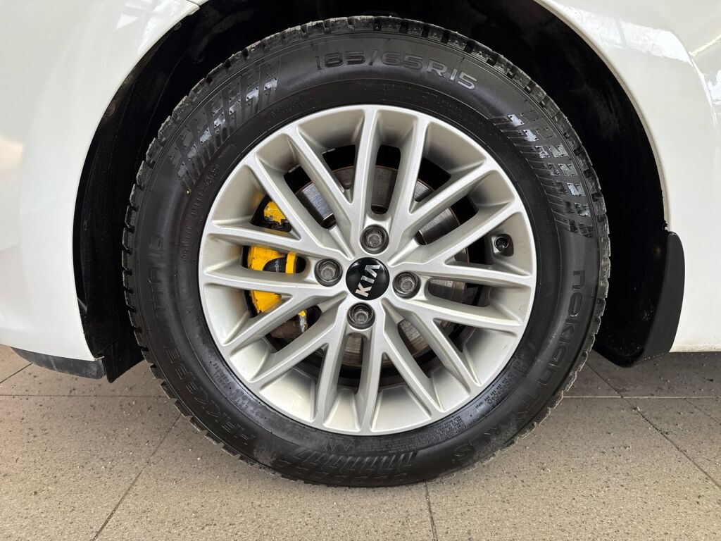 Kia Rio 2017 Valkoinen