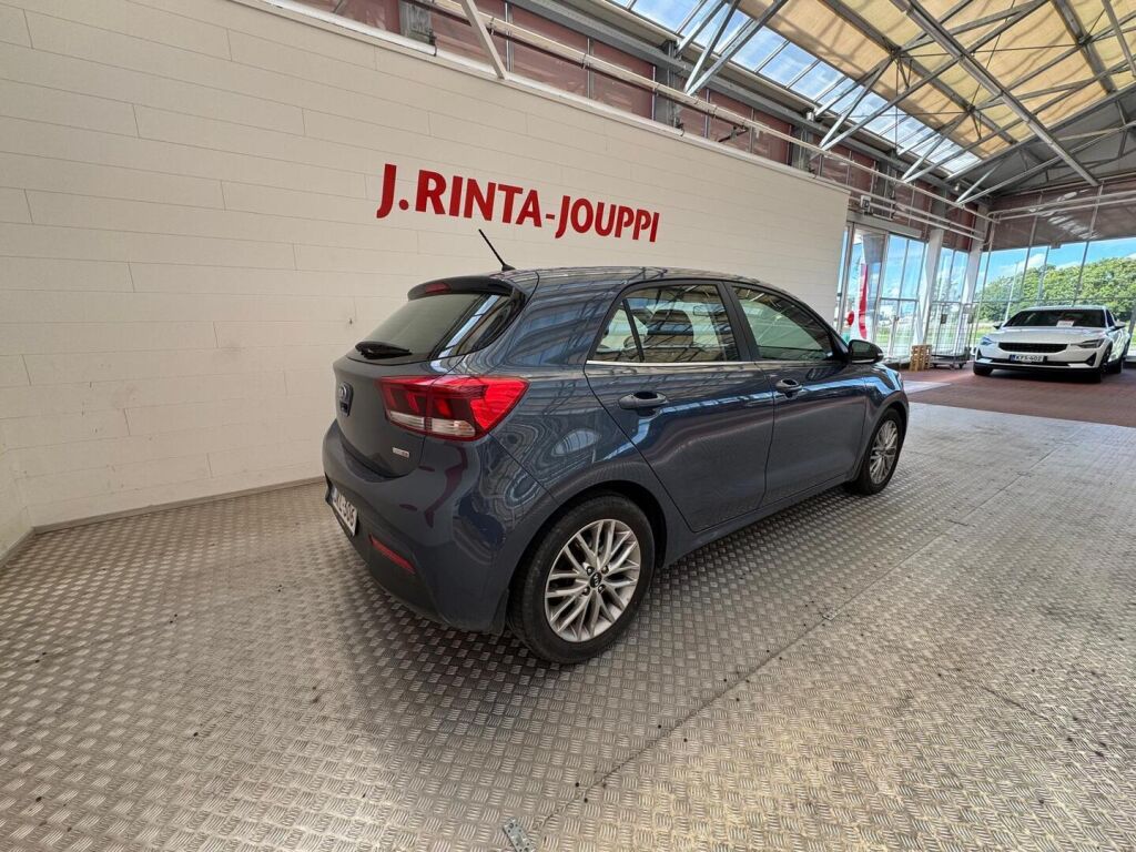 Kia Rio 2017 Sininen