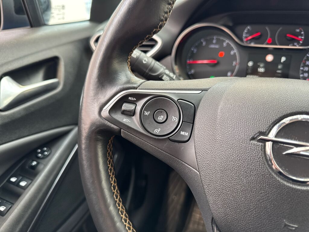 Opel Crossland X 2017 Sininen