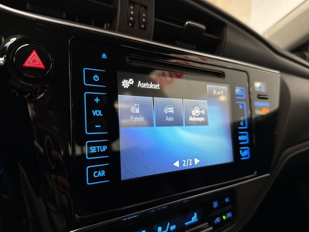 Toyota Auris 2017 Harmaa