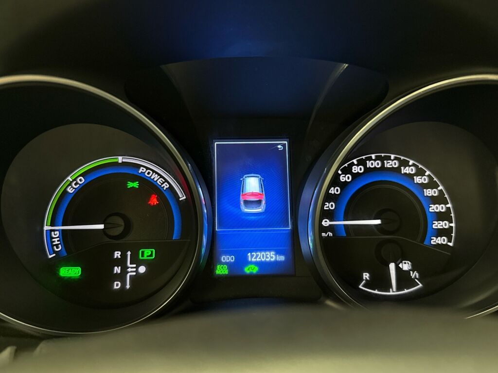 Toyota Auris 2017 Harmaa