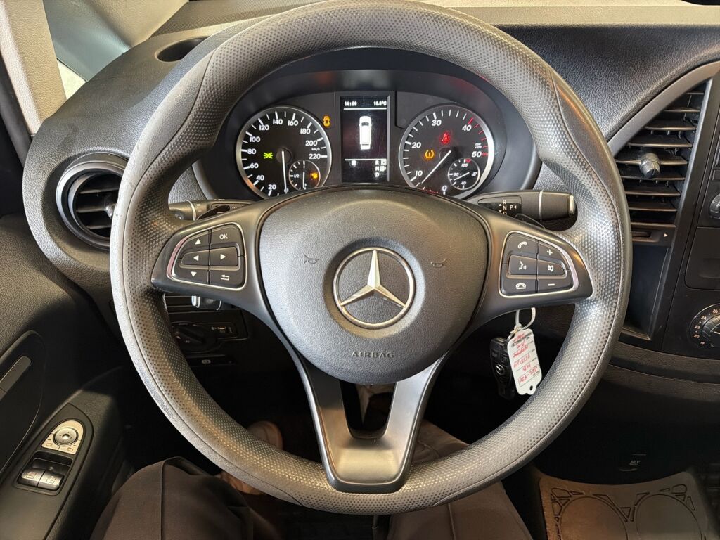 Mercedes-Benz Vito 2017 Harmaa