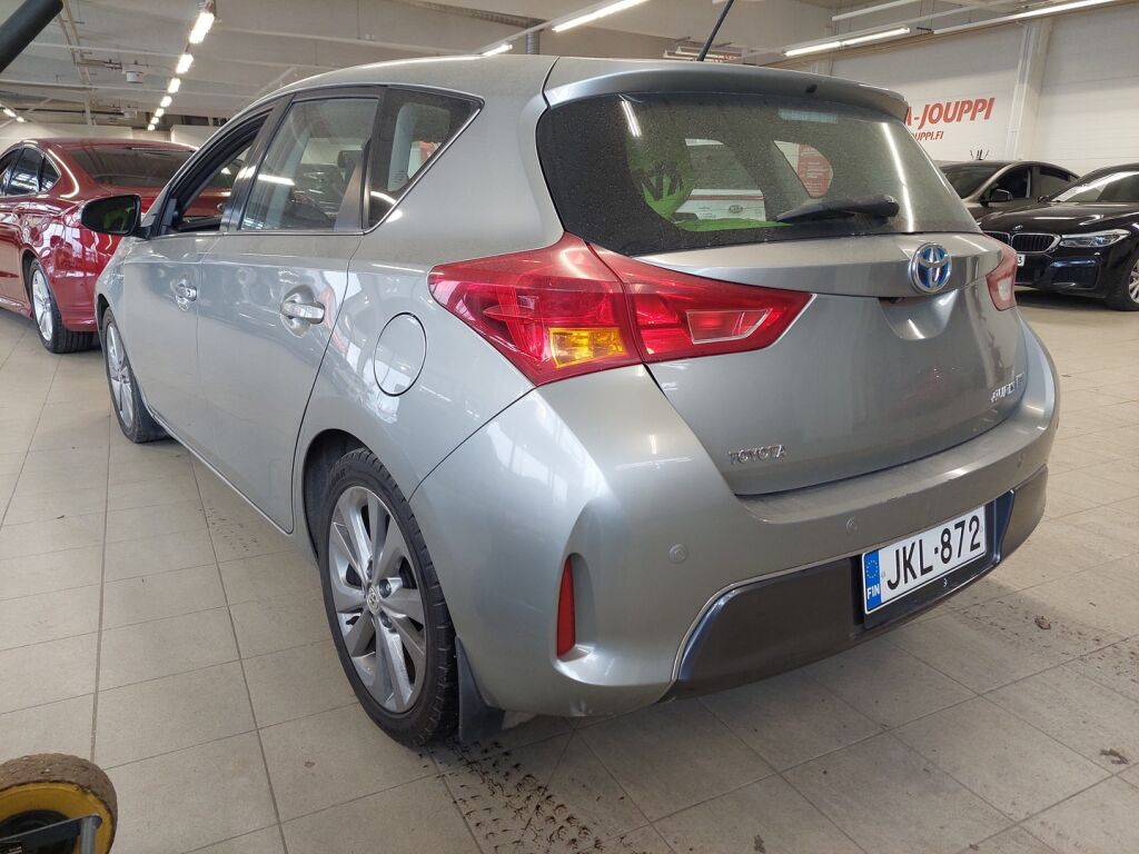 Toyota Auris 2013 Harmaa